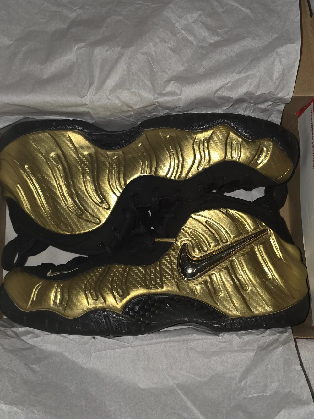 Nike Men’s Metallic Gold Foamposite with Black Accents - Size 13